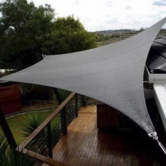 Toldo Gris con Protección UV